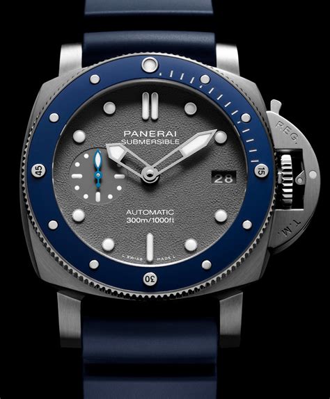 Sihh 2019 Panerai Submersible 42mm Pam 00683 And Pam00959 · Sir