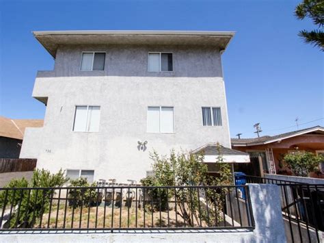 They are owned by a bank or a lender who took ownership through foreclosure proceedings. Santa Cruz Townhouses Condos, Lofts & Townhomes For Sale ...