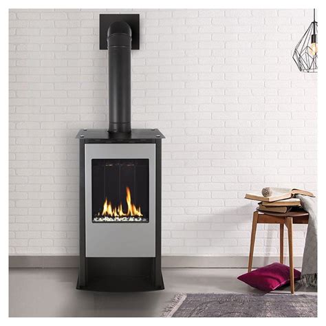 SÓlas Contemporary Fireplaces Freestanding One6 Direct Vent Stove
