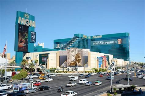 Mgm Grand In Las Vegas One Of The Biggest Hotels And Gaming Floors In