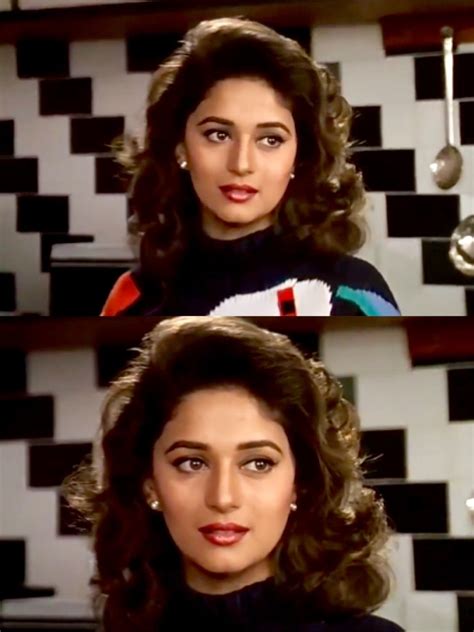 Madhuri Dixit In Hum Aapke Hain Kaun Madhuri Dixit Top 10 Bollywood Actress Beautiful