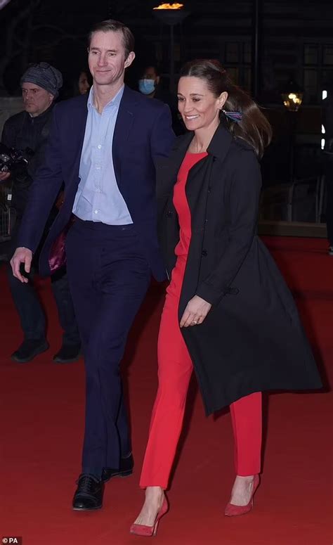 Pippa Middleton Steps Out With Husband James Matthews Pippa And James