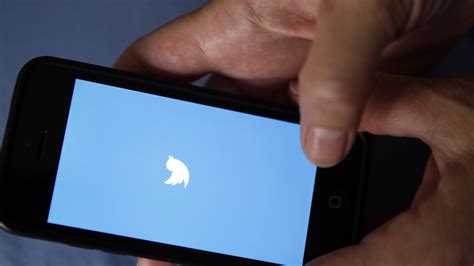 Twitter Wants To Gather More Info About Reported Tweets With Personal