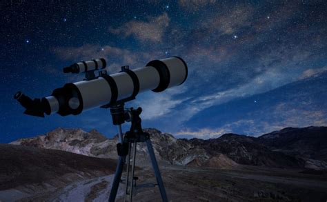 The main difference between them is that the reflector telescope uses a mirror and the refractor telescope uses a lens for gathering and focusing the light. How Does a Refracting Telescope Work?