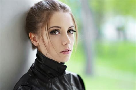 looking at viewer portrait pink lipstick face women model leather jackets ksenia kokoreva