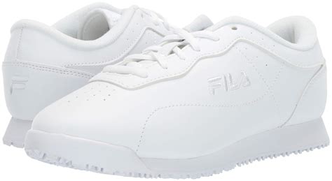 Fila Womens Memory Viable Slip Resistant Work Shoe Food Service White