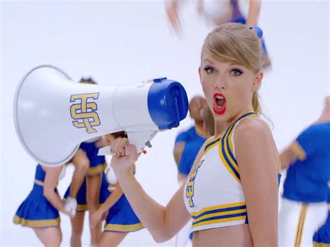 Taylor Swift “shake It Off” Music Video Gotceleb