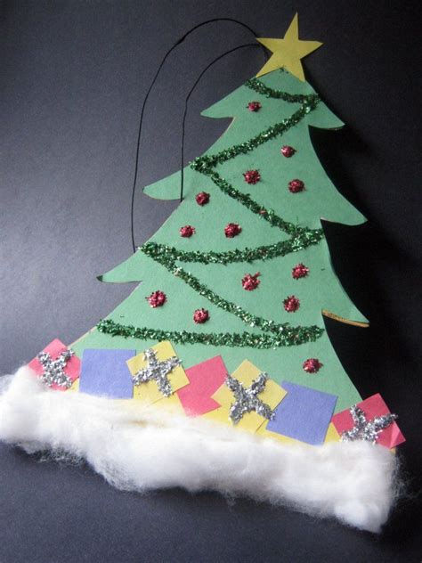 Constraction Paper Tree Ornament  Christmas crafts, Xmas crafts