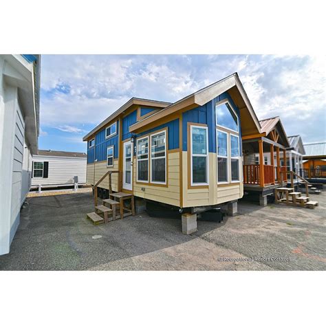 “aph 527b” 399 Sq Foot Rv Park Model Tiny House Has 1 Bed1 Bath And A