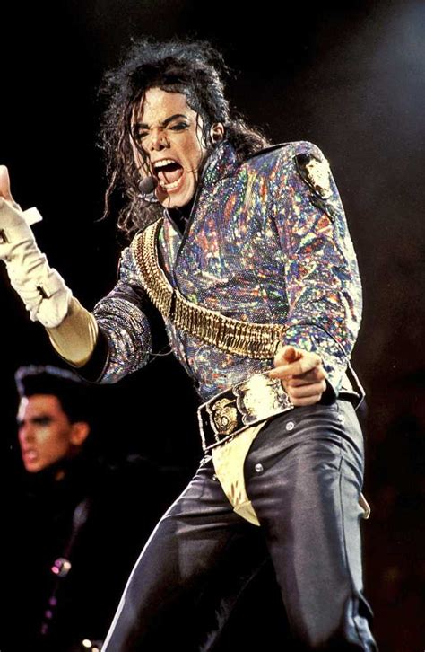 Последние твиты от michael jackson (@michaeljackson). 13 Michael Jackson Death Conspiracy Theories You Have to ...