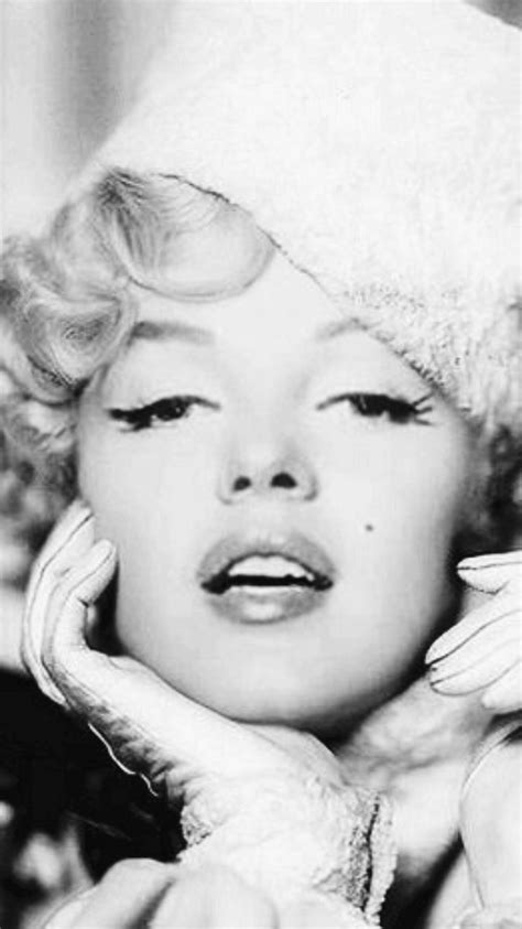 Pin by Trasea Maureen on Norma Jeane & Marilyn Monroe | Marilyn, Marilyn monroe, Marilyn monroe ...