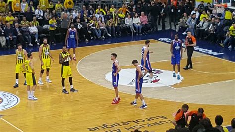 7 mayıs cuma günü (yarın) 18.00'da ülker spor ve etkinlik salonu'nda oynanacak mücadele tivibu spor 2 tarafından canlı yayınlanacak. Son çeyrekten görüntüler | Fenerbahçe Beko - Anadolu Efes ...