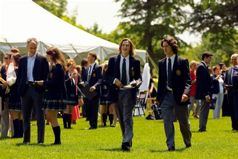 How To Choose The Best Boarding School In Ontario For Your Scholar In