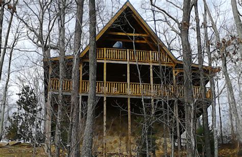 Additionally, while staying in this smoky mountain cabin, you'll have a screen porch and a great view to enjoy while you wind down in the evenings surrounded by the sights and sounds of the. A Smoky Getaways (Pigeon Forge, TN) - Resort Reviews ...