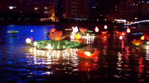 Photos Lanterns In Xiamen Mark Yuan Xiao Festival The First Full Moon