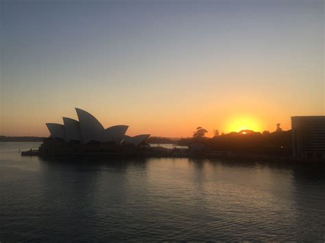 sydney sunrise november 2016 photo victor perton sydney opera house photo sunrise