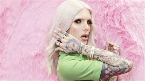 Jeffree Star Says 25m Worth Of His Cosmetic Line Stolen Bbc News