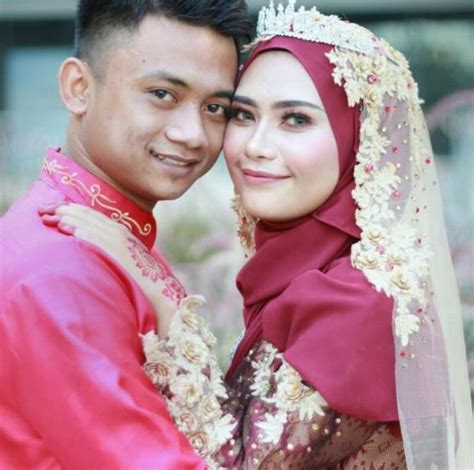 Download lagu kepala bergetar original (1.25mb) dan streaming kumpulan lagu kepala bergetar original (1.25mb) mp3 terbaru di untuk melihat detail lagu kepala bergetar original klik salah satu judul yang cocok, kemudian untuk link download kepala bergetar original ada di halaman berikutnya. "Dua Kali Dia Usap Kepala Saya, Macam Tak Nak Lepaskan ...
