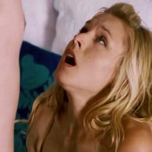 Kristen Bell Shares The Story Of Giving Her First Blowjob Leaksauce