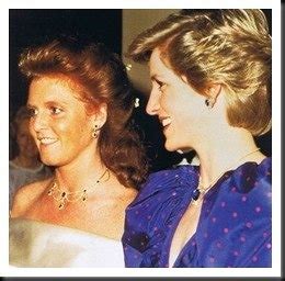 Sarah ferguson, the mother of princess eugenie and princess beatrice, and princess diana were in between their various royal duties, diana, charles, sarah, and andrew frequently took holiday ski. princess diana sarah ferguson - Princess Diana Photo ...