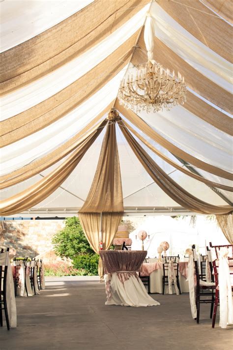 How to make ceiling drapes for weddings? Check out this super sweet DIY vintage and modern wedding!