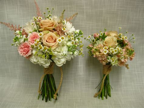 Simple Elegant Casual And Slightly Rustic Handtied Wedding Bouquets