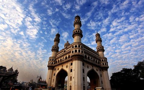 Top 10 Holiday Destinations And Tourist Attractions In Hyderabad