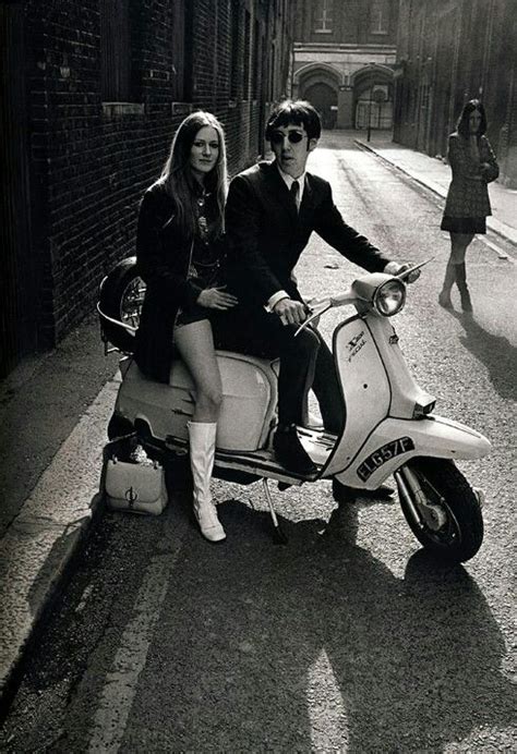 Mod Couple Mod Fashion Swinging Sixties Swinging London