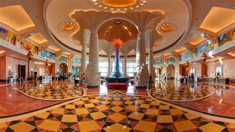The Lobby Of One Of Worlds Most Glamorous Hotels Atlantis The Palm