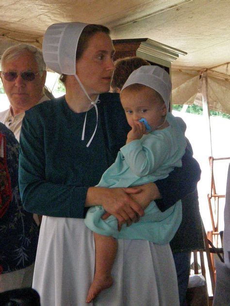 amish and pregnant 15 things they do differently with images amish clothing amish amish