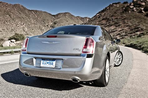 2012 Chrysler 300 Review Trims Specs Price New Interior Features
