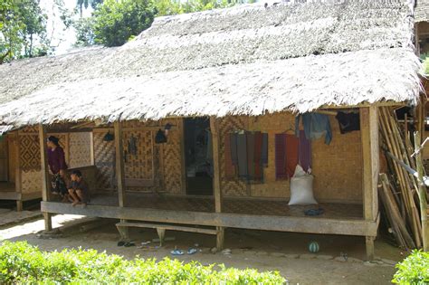 Amalan ini lazimnya dibuat untuk menjalankan majlis seperti kenduri perkahwinan atau majlis keramaian yang melibatkan komuniti setempat. Budaya Gotong Royong Jadi Kewajiban, Masyarakat Baduy