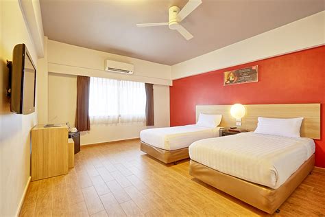 Our guests praise the helpful staff and the clean rooms in our reviews. Hat Yai Hotel Deals | Red Planet Hotels Hat Yai