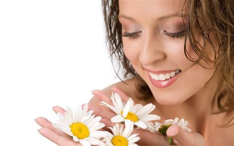 Improve the overall quality of your skin with these simple. Beauty Tips For Naturally Glowing Skin - Orangemarigolds