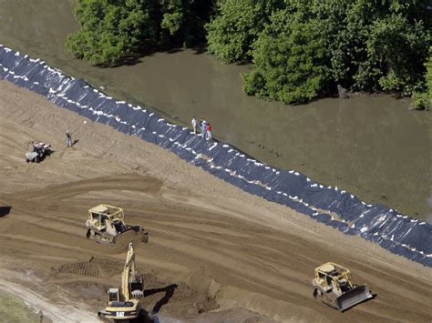 Levees Make Mississippi River Floods Worse But We Keep Building Them