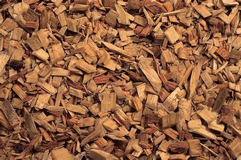 Shop from the world's largest selection and best deals for barbecue wood chips. Best Bedding Options for Your Backyard Chickens