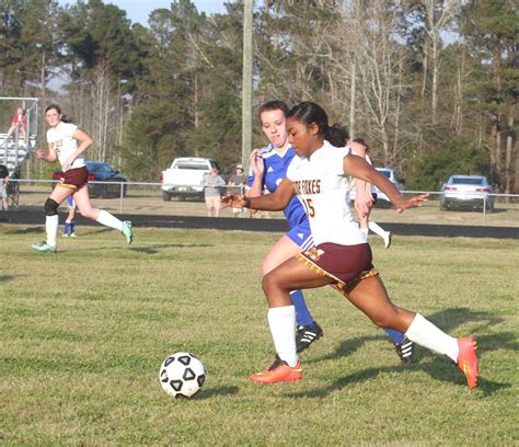 Marion Vs Pee Dee Soccer Featured