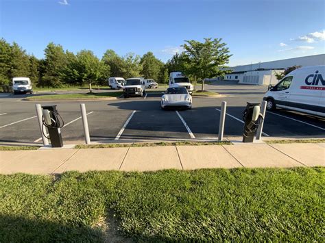 Enterprise Court | Chantilly, VA | EV Station