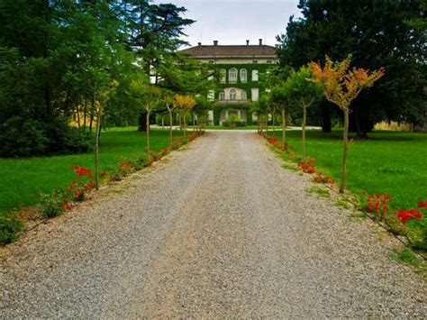 Villa Locatelli Tenuta Di Angoris Cormons Gorizia
