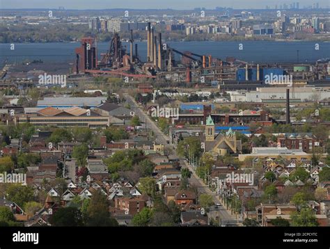 Industrial Neighborhoods Hi Res Stock Photography And Images Alamy