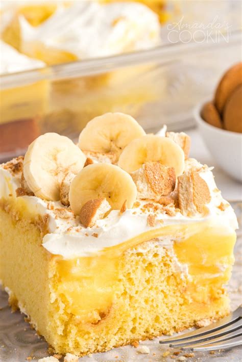 Easy Banana Pudding Cake Recipe Best Banana Pudding Poke Cake Video The Country Cook Bake It