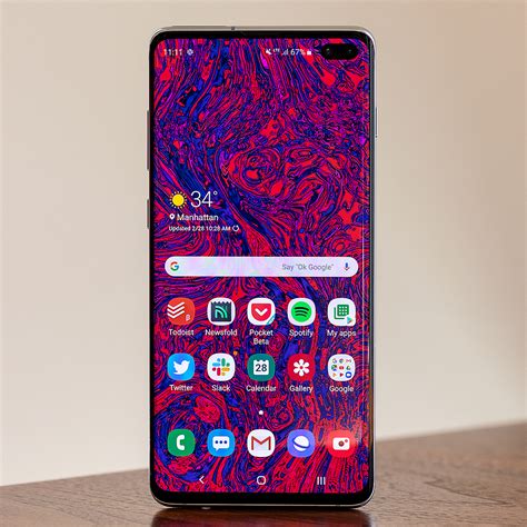The samsung galaxy s10 plus is a lovely phone. Samsung Galaxy S10 Plus review: the anti-iPhone - The Verge