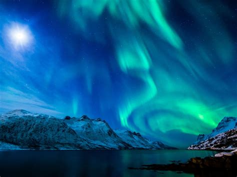 Northern Lights Aurora Borealis Canada Top 10 Most Stunning Photos Of