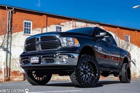 Lifted 2019 Ram 1500 Classic With Tis 544bm And Rough Country