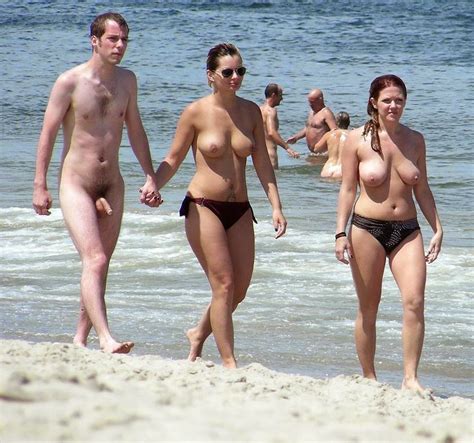 Cfnm At Nude Beach