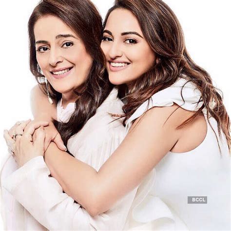 On Sonakshi Sinhas 31st Birthday Here Are Her 31 Stunning Pictures The Etimes Photogallery Page 6