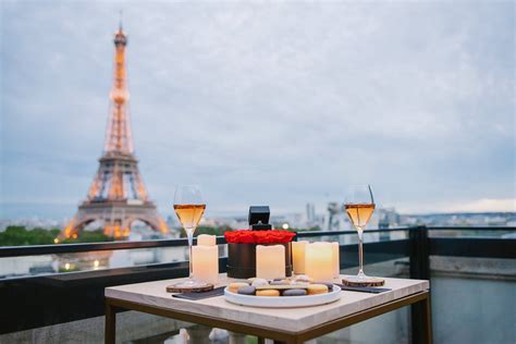12 Most Romantic Restaurants In Paris For Your Partner