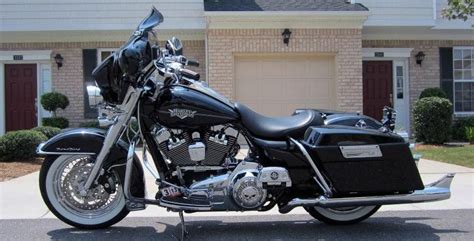 *hard bags & lots of extras*â. Turn a Classic into a classic - Harley Davidson Forums ...