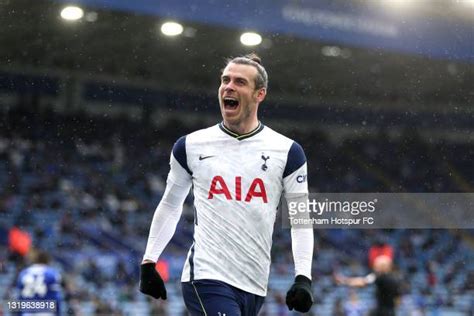 gareth bale celebration photos and premium high res pictures getty images