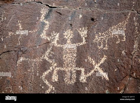 Native American Petroglyph Snake Hi Res Stock Photography And Images